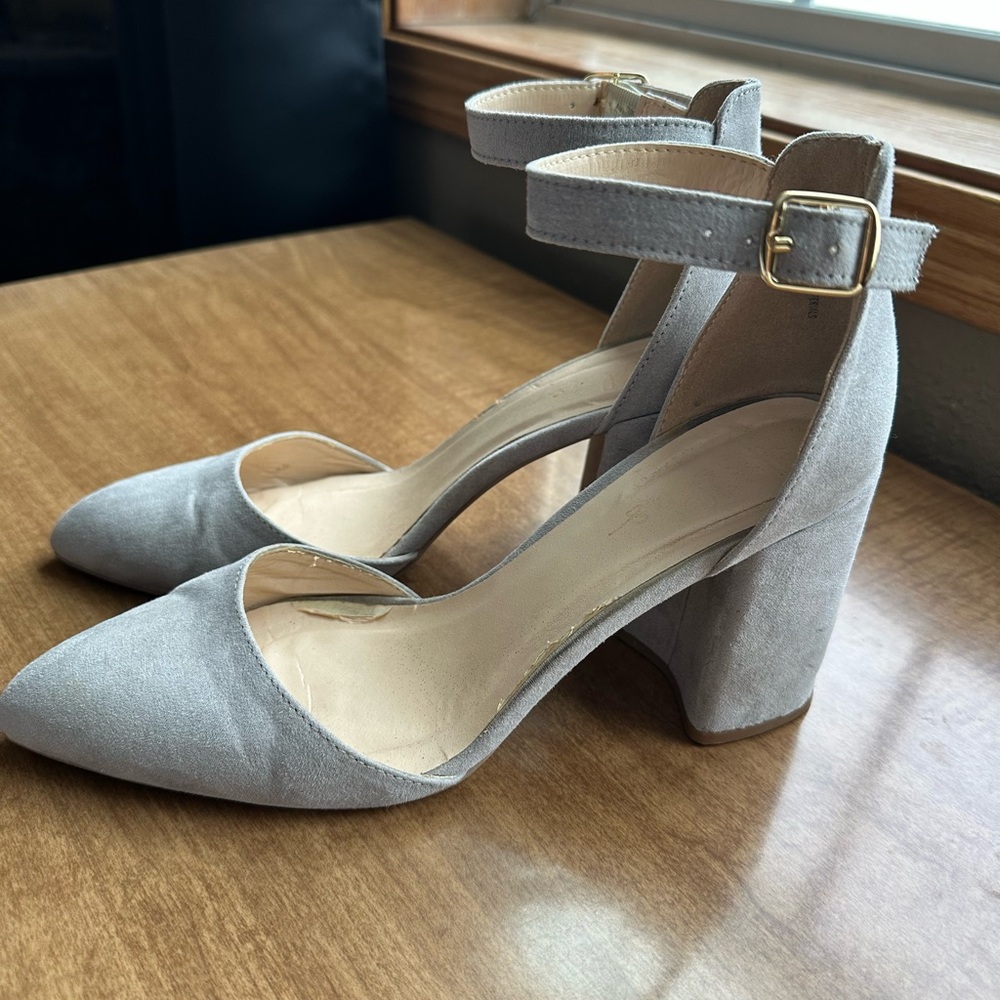 Lulu’s Gray Women's Block Heel Shoes